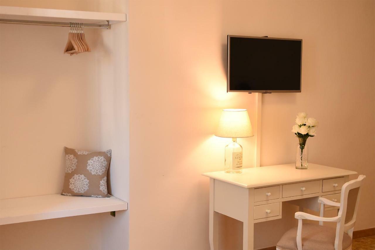 B&B Bonnes Suites Neapel Exteriör bild